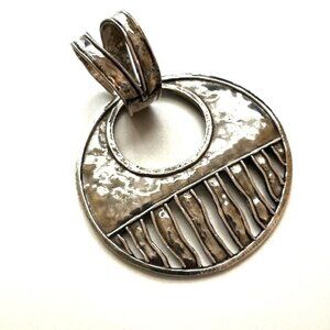 Silpada S1515 Large Cascading Hammered Sterling Silver Pendant